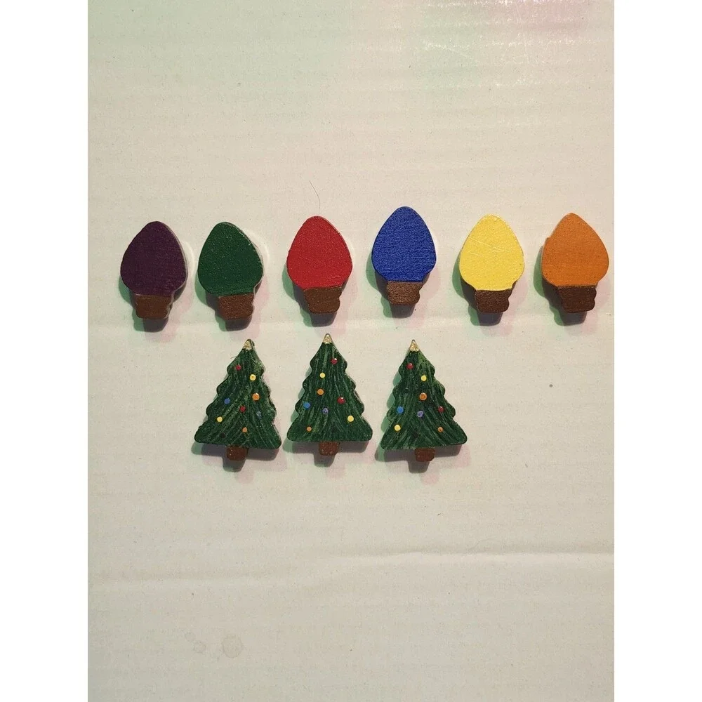 A Collection of Hand-painted Wooden Christmas-themed Buttons Covers qty15